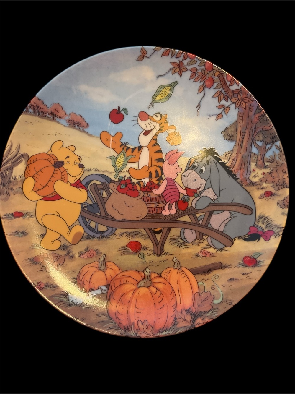 Vintage Winnie the Pooh Autumn Harvest Decorative Plate